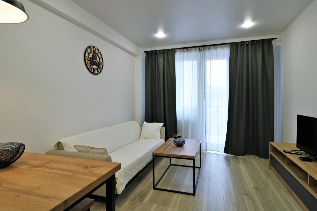 Apartamento Twins Tower Tiflis Exterior foto