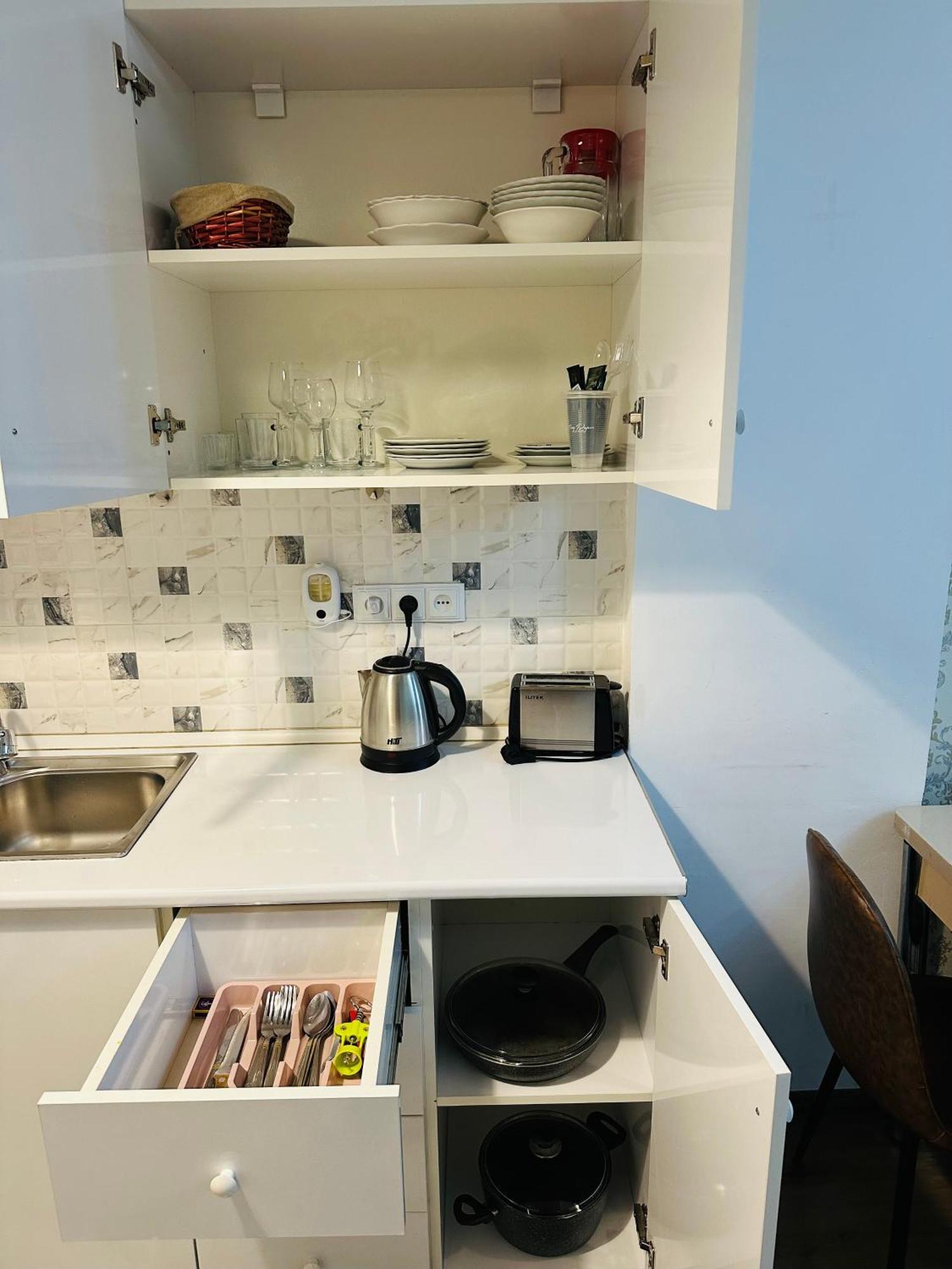 Apartamento Twins Tower Tiflis Exterior foto